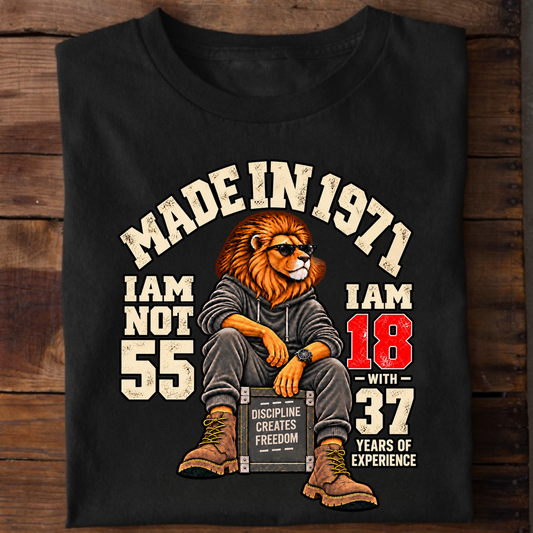 MADE IN 1971  I AM NOT 55-MEN CLASSIC T-SHIRT