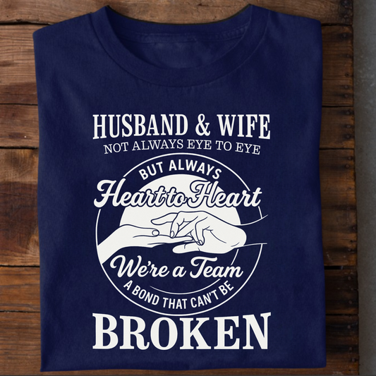 HUSBAND & WIFE NOT ALWAYS EYE TO EYE BUT ALWAYS HEART TO HEART PREMIUM CLASSIC T-SHIRT